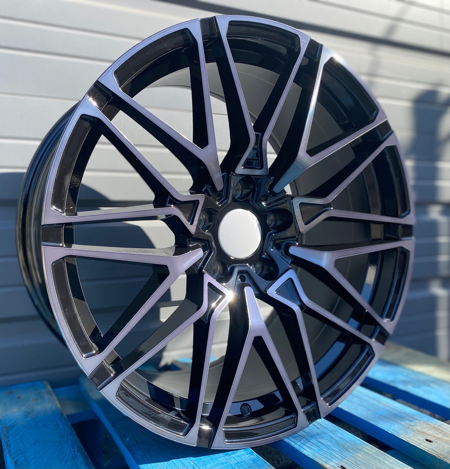 set of 4 wheels B19 20X9 5X120 +35 72.6 BMF+Black Lucency Paint