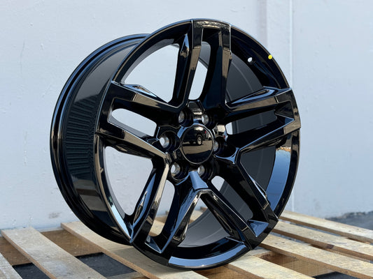 GM5 18X8.5 6X139.7 +24 CB78.1 GLOSS BLACK (FITS GMC SILVERADO TAHOE SIERRA)