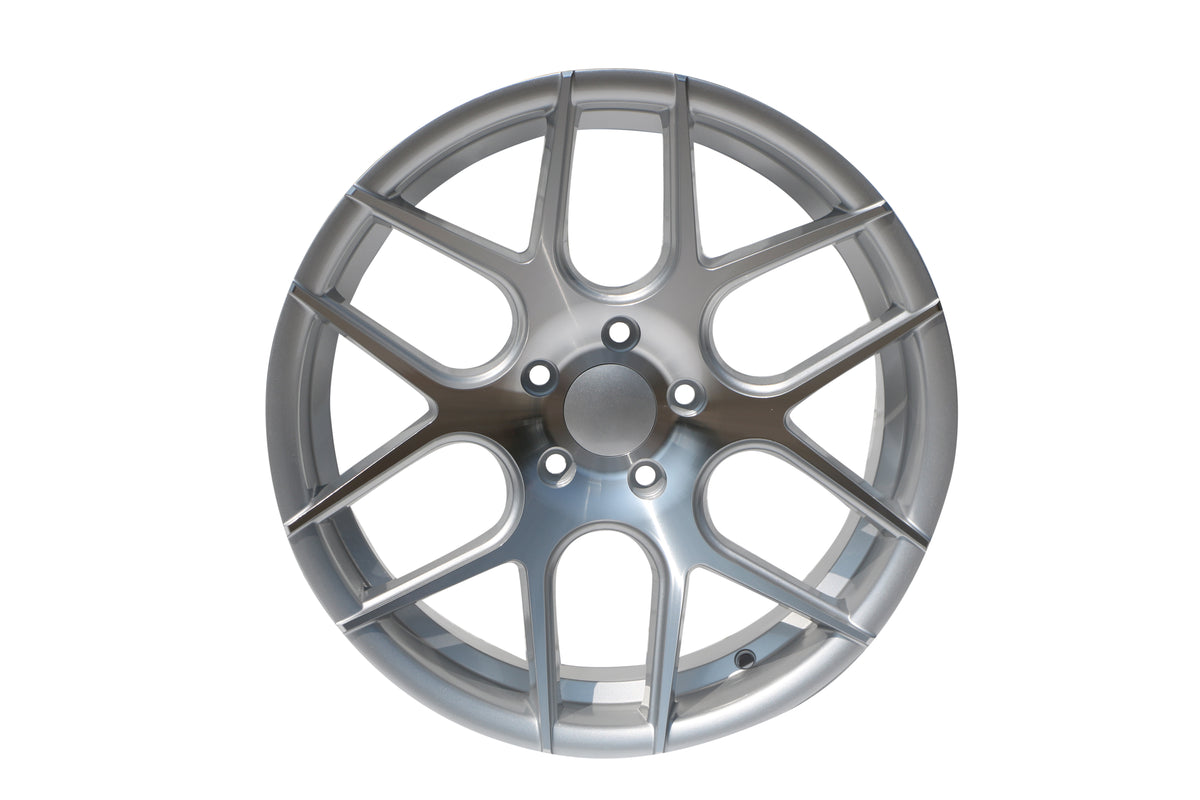 W001-SMF 18x8.0 5x112/114.3 ET35 73.1 Silver Machined Face Set of 4 Wheels