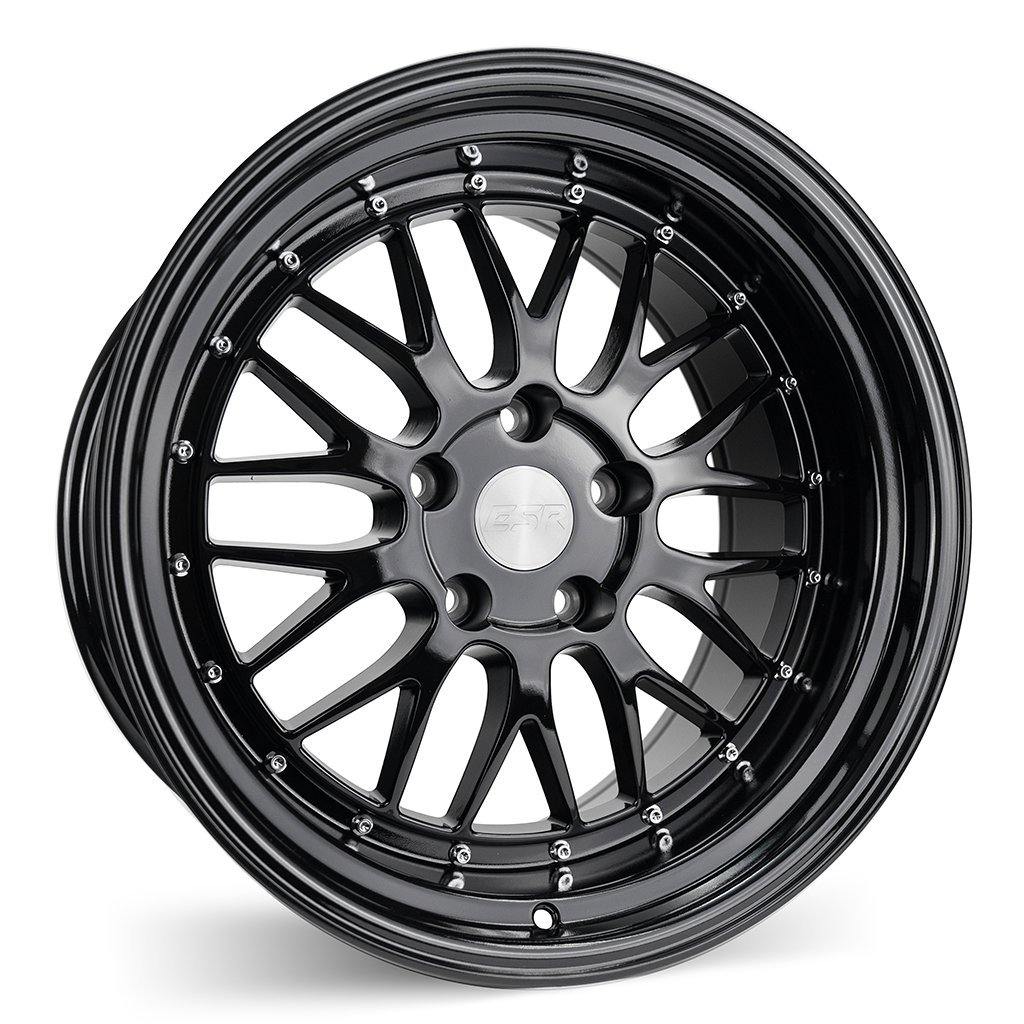 ESR SR05 18X9.5 5X100 35 73.1 GLOSS BLACK - alphasone