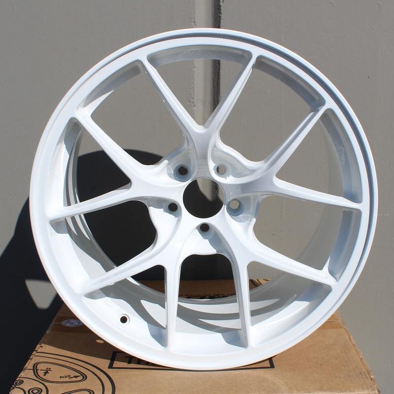 ROTA KB-R 18x9.5 5X100 38 73 WHITE - alphasone