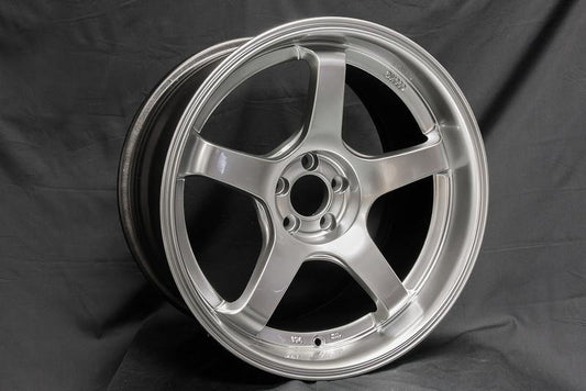 ROTA RT-5F 18x8.5 5X100 44 73 HYPER SILVER - alphasone