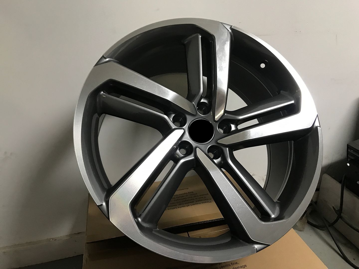 SET OF 4 / W315 Gunmetal Machined Face 19x8.5 ET50 CB64.1 5x114.3 1352 - alphasone