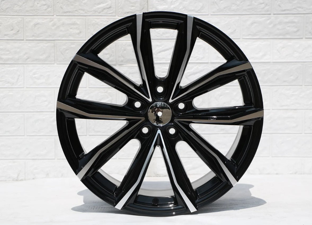 SET of 4 WHEELS RIMS / W532 Black Machined Face 18x8.0 ET35 5x114.3 CB73.1 - alphasone