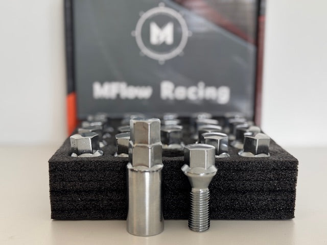 MFLOW Lug Bolt 14X1.5 T28MM L54MM HEX 17MM Conical Seat 20+KEY - Chrome
