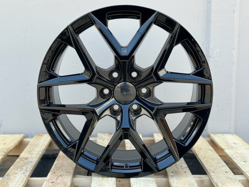 GM8 22x9 6x139.7 +24 78.1 GLOSS BLACK (FITS GMC SILVERADO TAHOE SIERRA)