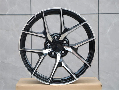 MB19 18x8.5 5x112 +35 66.6 Black Machined Face