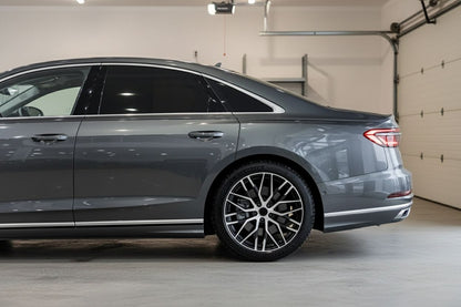 AU1 20x9.0 5x112 +40 66.6 Black Machined Face