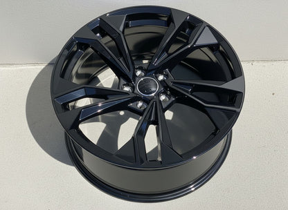 AU12 19x8.5 5x112 +40 66.6 Gloss Black