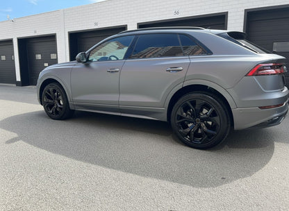 AU13 20x9 5x112 +32 66.6 Gloss Black