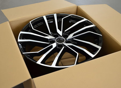 AU15 19x8.5 5x112 +32 66.6 Black Machined Face