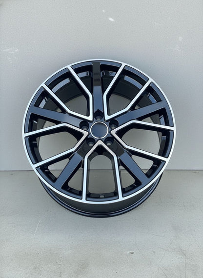 AU5 20X9 5X112 +35 66.6 Gloss Black Machined Face