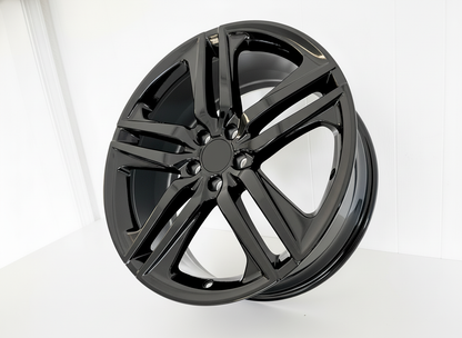 HD2 18x8 5x114.3 +35 64.1 Gloss Black