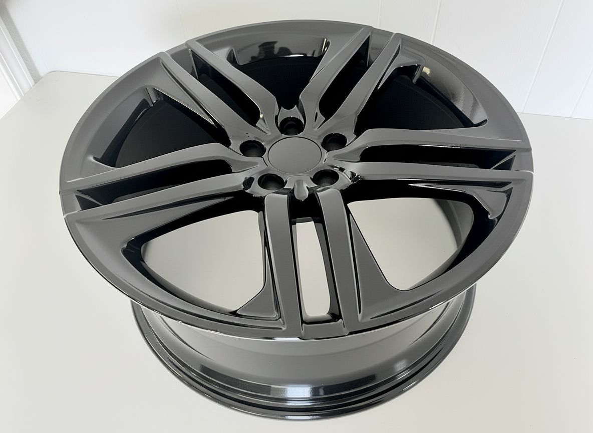 HD2 18x8 5x114.3 +35 64.1 Gloss Black