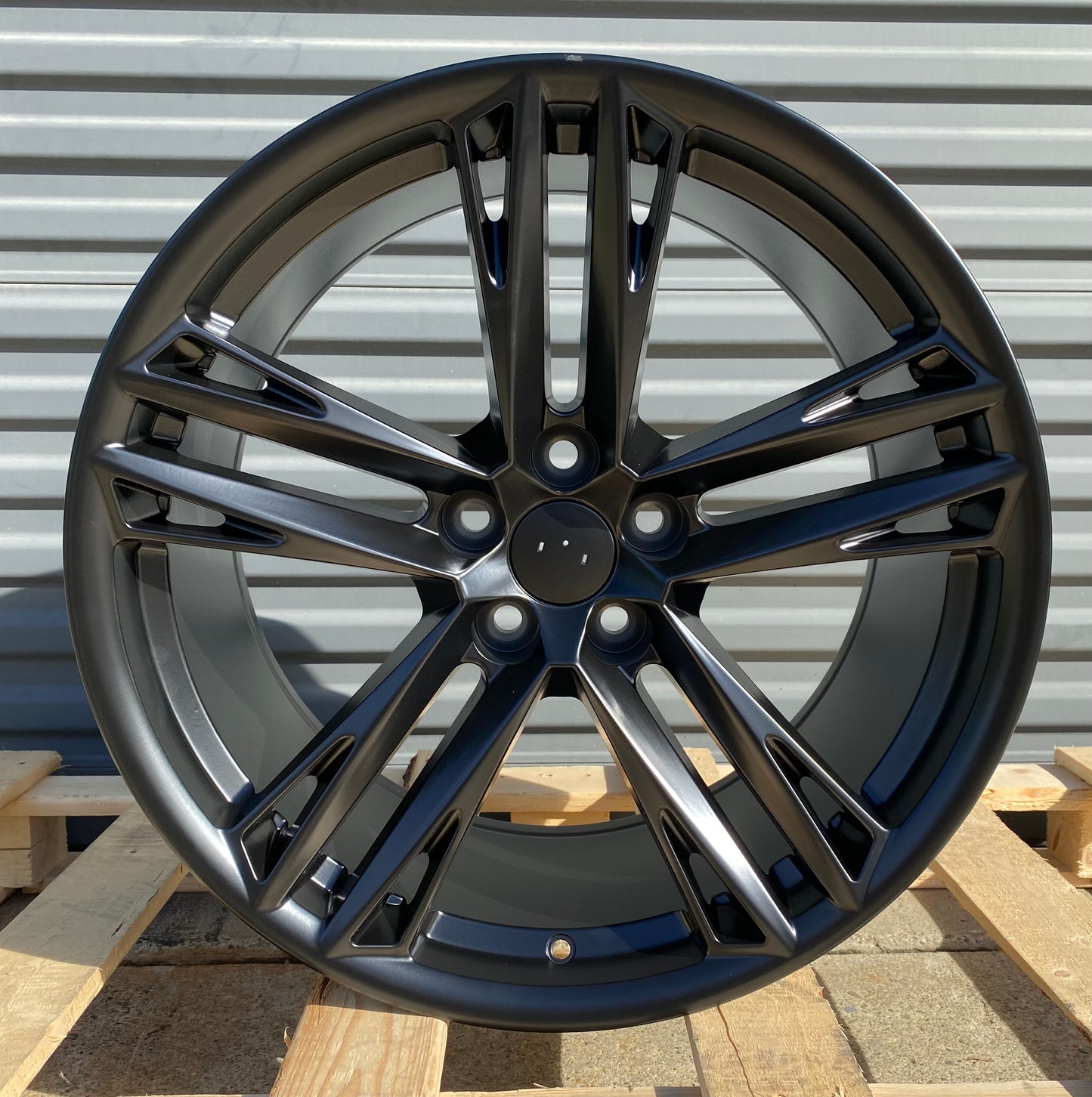 CH2 20x11 5x120 +43 66.9 Matte Black (Camaro LS LT SS ZL1)