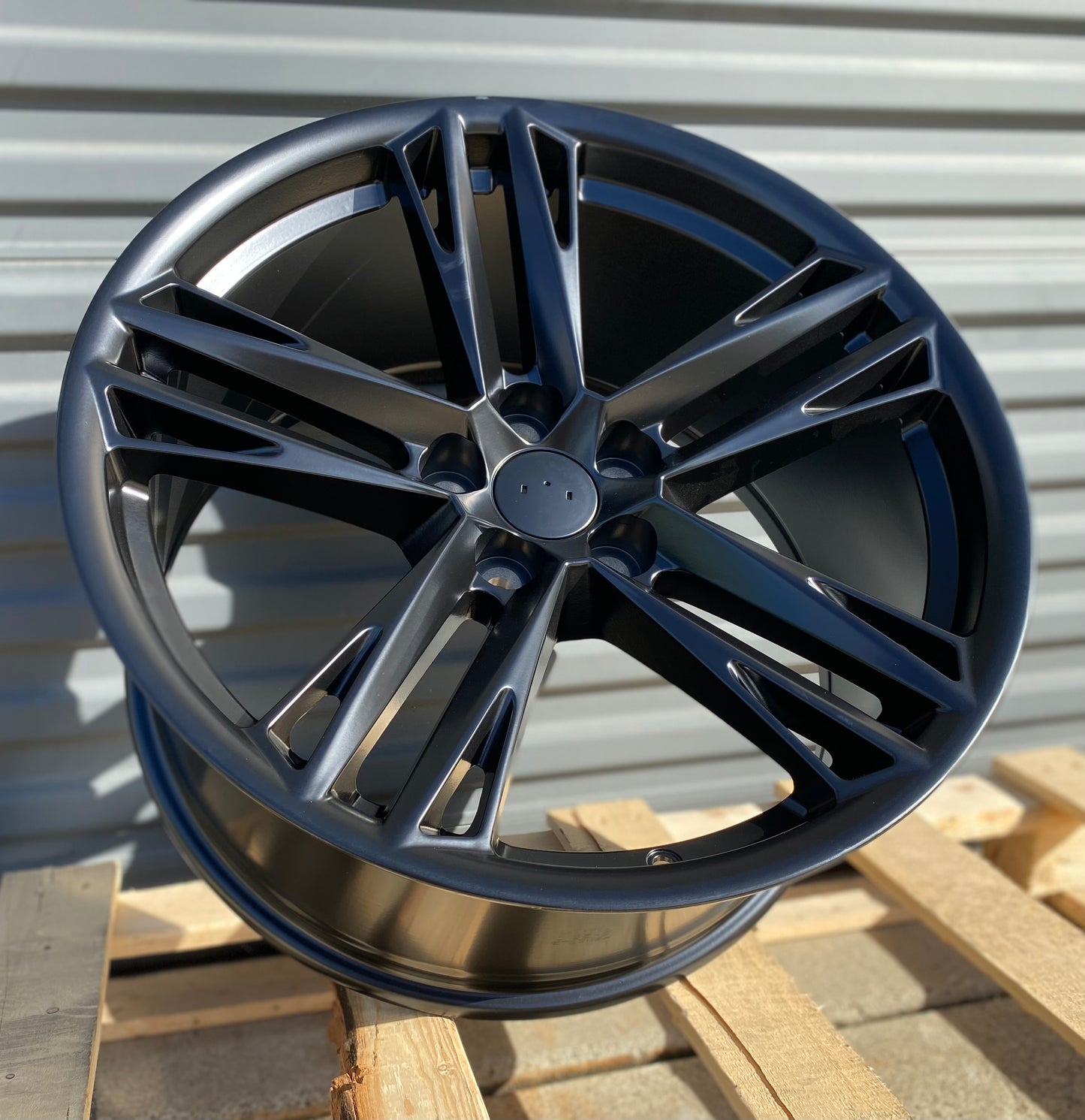 CH2 20x11 5x120 +43 66.9 Matte Black (Camaro LS LT SS ZL1)