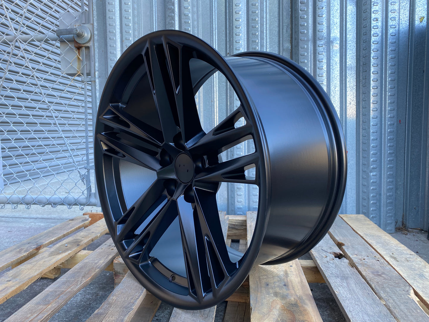 CH2 20x11 5x120 +43 66.9 Matte Black (Camaro LS LT SS ZL1)