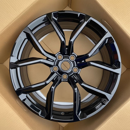 LR3 22x9.5 5x108 +45 63.4 Gloss Black