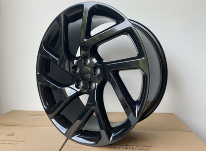 LR5 22x9.5 5x120 +45 72.6 Gloss Black