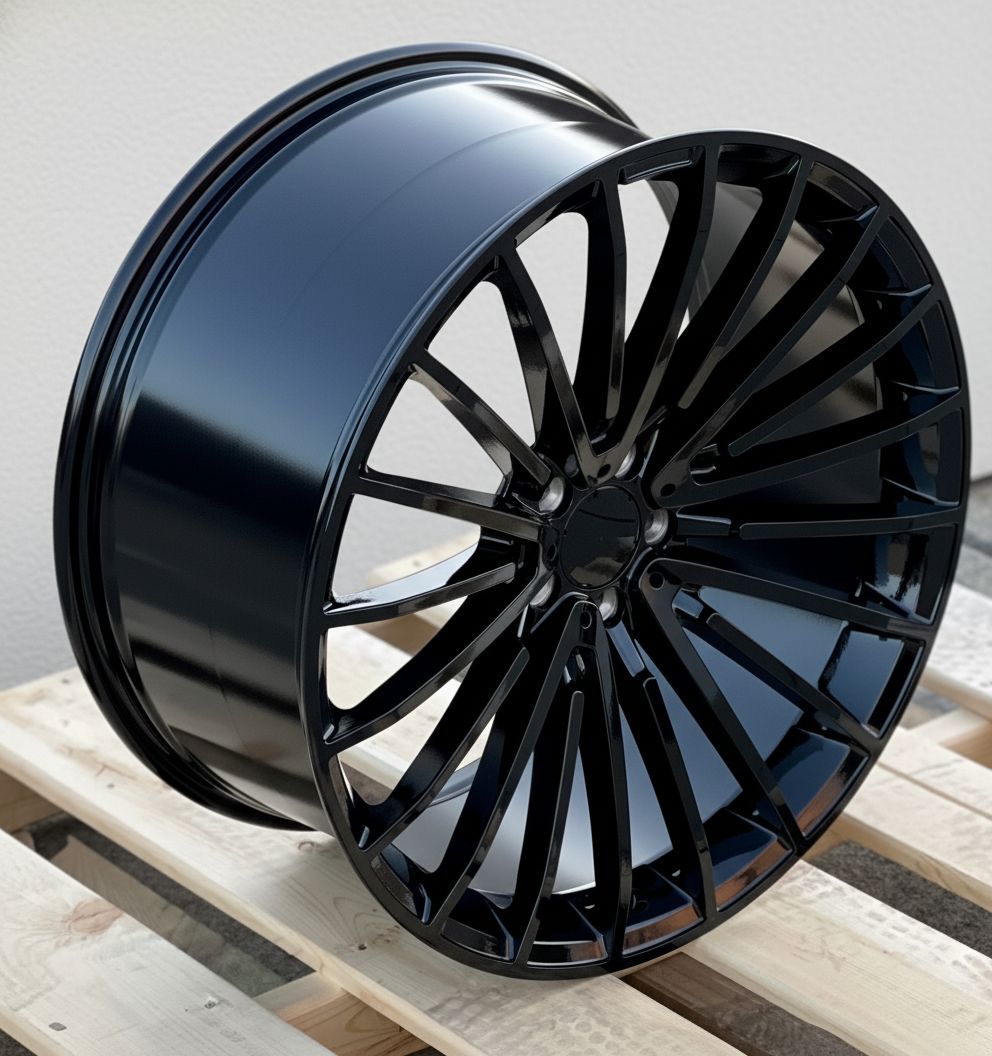 MB15 18x9.5 5x112 +45 66.6 Gloss Black