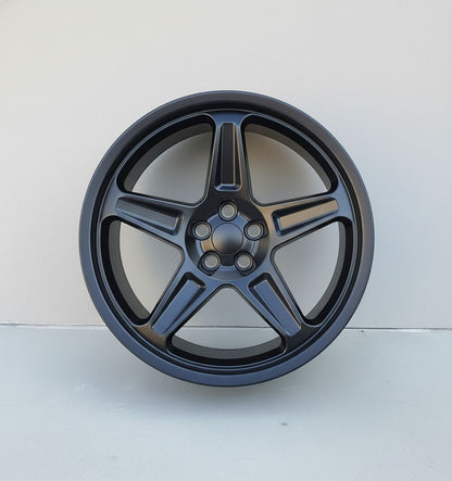 SR1 20x9.5 5x115 +15 71.5 Matte Black