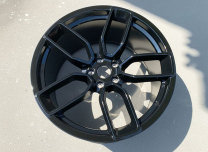 FFSR2 20x9.5 5x115 +18 71.5 Gloss Black