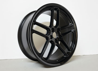 SR7 20x10.5 5x115 +18 CB71.6 Gloss Black