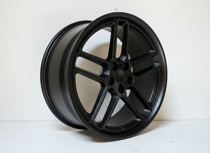 SR7 20x10.5 5x115 ET18 CB71.6 Matte Black