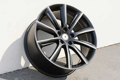 TS1 18x8.5 5x114.3 +35 64.1 Matte Black