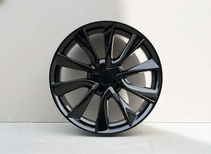 TS5 18x8.5 5x114.3 +35 64.1 Gloss Black