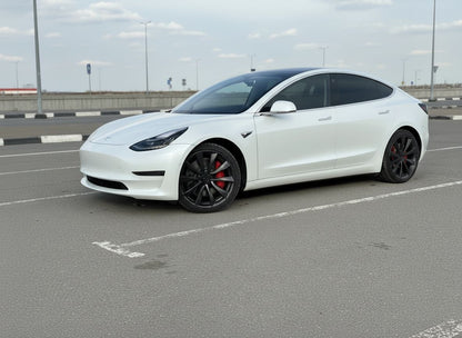 TS5 18x8.5 5x114.3 +35 64.1 Gloss Black