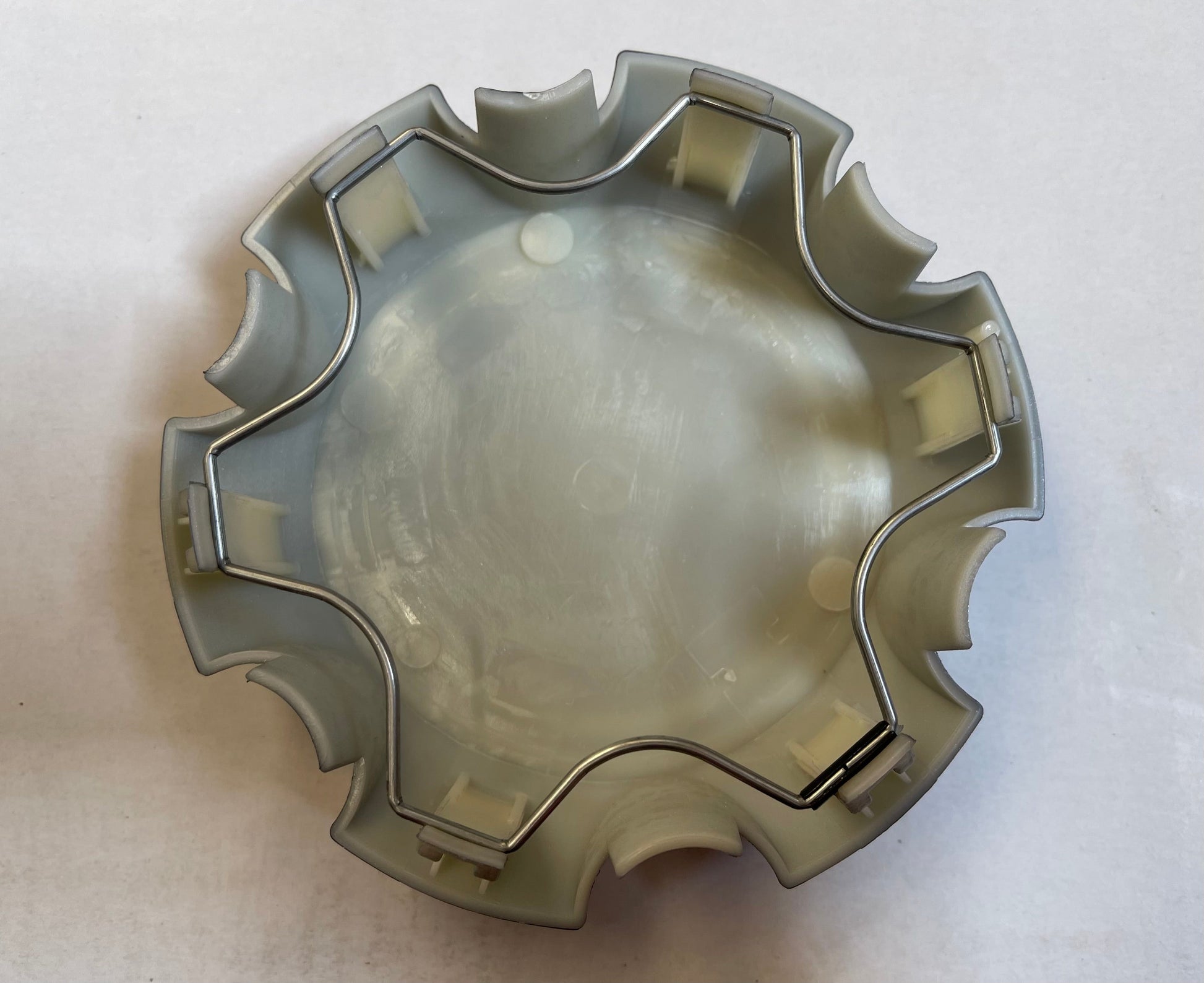 TR1 Wheel Center Cap 615-6H Gunmetal Cap Only - alphasone