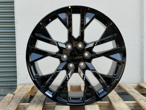 GM3 22x9 6x139.7 +24 78.1 GLOSS BLACK (FITS GMC SILVERADO TAHOE SIERRA)