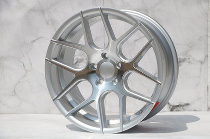 W001-SMF 18x8.0 5x112/114.3 ET35 73.1 Silver Machined Face Set of 4 Wheels