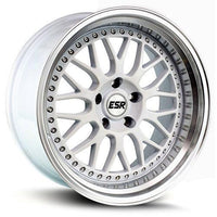 ESR SR01 18X9.5 5X114.3 22 73.1 WHITE MACHINE LIP - alphasone